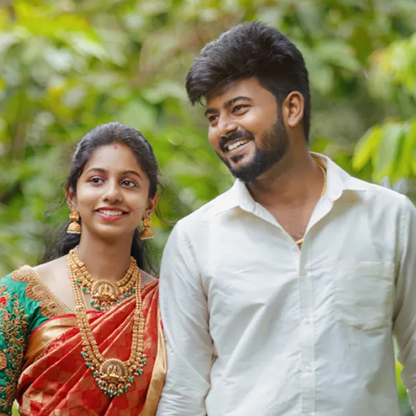 Candid wedding shoot in Katpadi showcasing cultural beauty